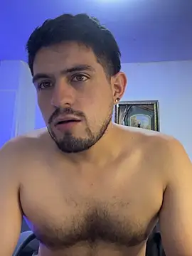 williamsmiiths16 online show from February 2026 04:40:02 PM