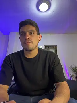 williamsmiiths16 online show from December 2025 03:10:02 AM