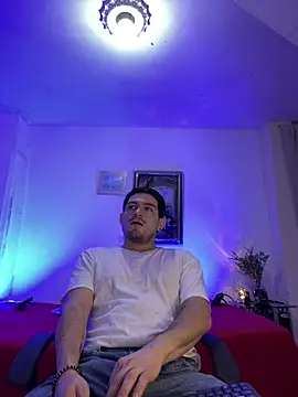 williamsmiiths16 online show from April 2026 12:12:02 PM