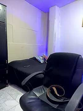 williamsmiiths16 online show from January 2026 05:20:01 PM