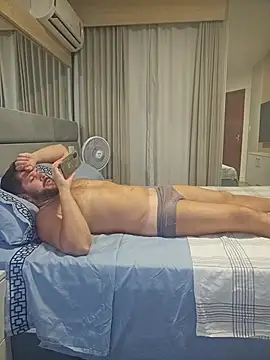 RipMyUnderwear online show from February 2026 12:32:01 AM