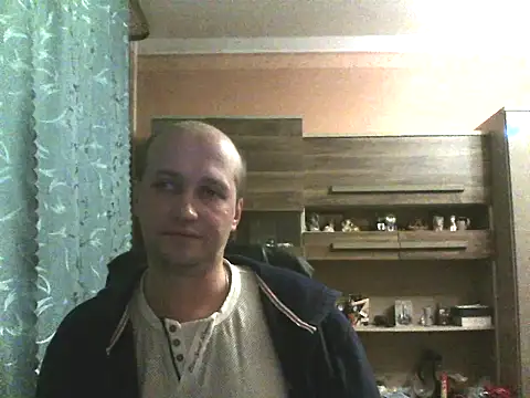 Egorij83 online show from December 2025 04:22:02 AM