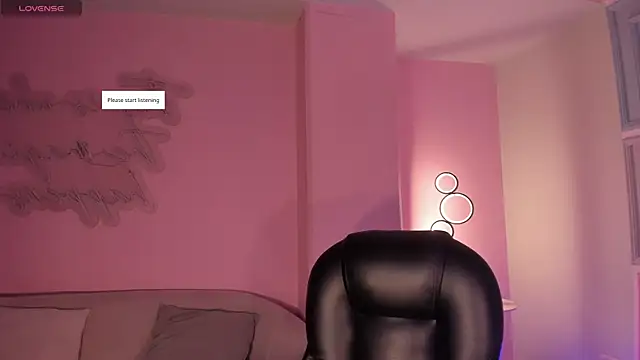 MadisonKane online show from May 2026 11:15:02 AM