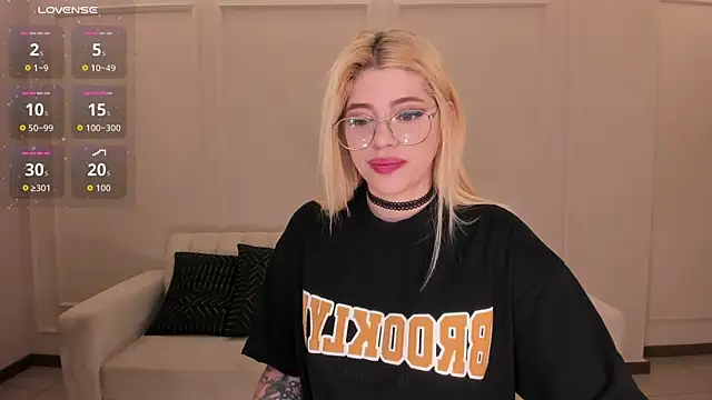 MadisonKane online show from January 2026 11:13:01 AM