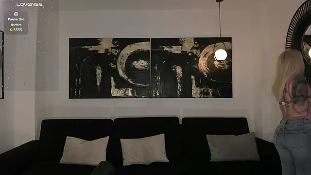 MadisonKane online show from January 2026 11:17:02 AM