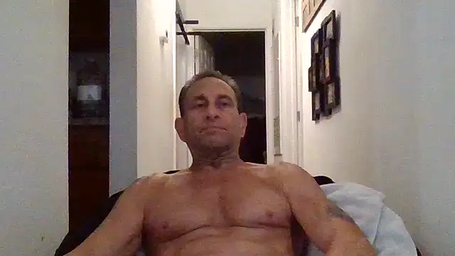 johnnymarino1010 online show from June 2026 11:21:01 PM