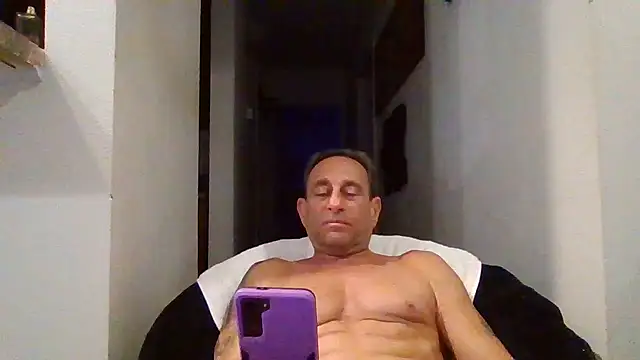 johnnymarino1010 online show from April 2026 04:06:01 AM