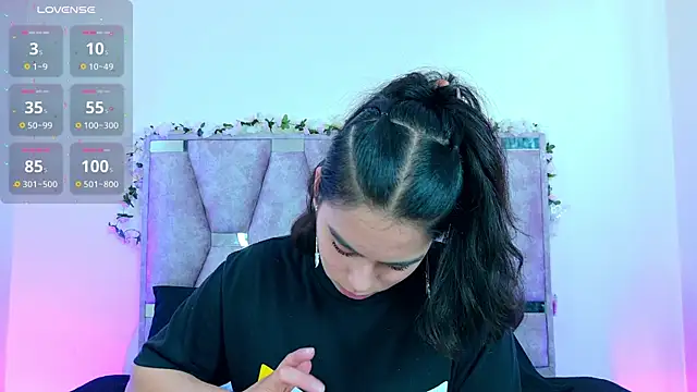 iris and damian online show from April 2026 04:13:02 PM