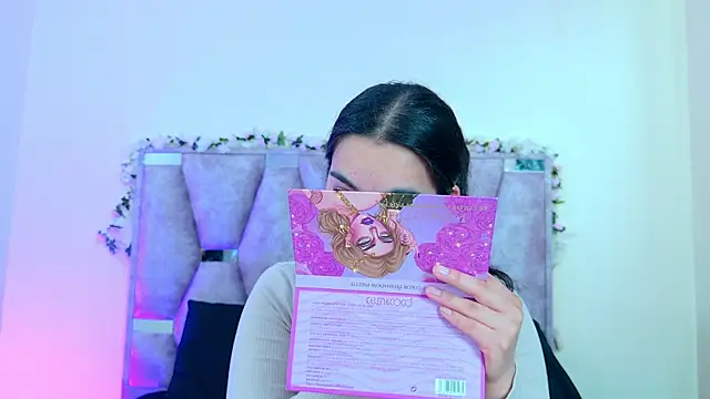 iris and damian online show from April 2026 05:19:02 PM