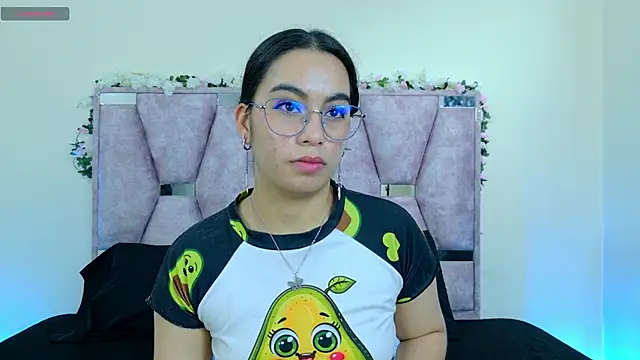 iris and damian online show from December 2025 03:43:01 PM