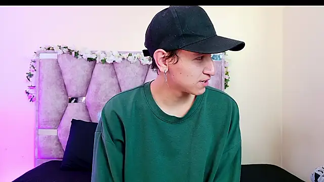 iris and damian online show from March 2026 05:18:01 PM