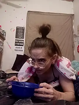 snowbird1117 online show from January 2026 12:42:02 PM