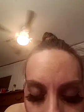 snowbird1117 online show from March 2026 10:39:01 AM