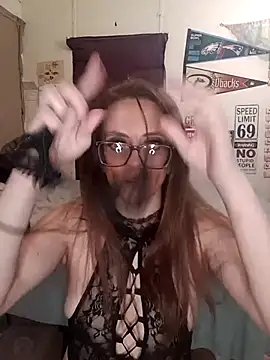 snowbird1117 online show from April 2026 10:55:01 AM