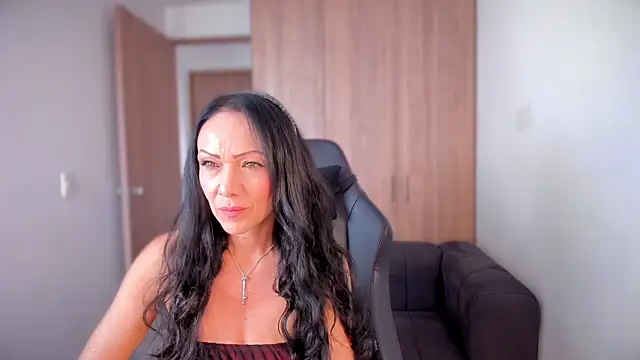 Cleoember  online show from March 2026 02:09:01 PM