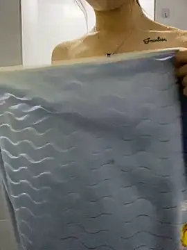 yaqing666 online show from March 2026 03:01:02 PM