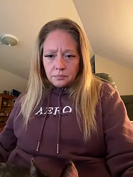 Snapshot of MissyLovelace chatting on February 2026 03:44:01 PM MissyLovelace online show from February 2026 03:44:01 PM