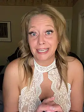 MissyLovelace online show from April 2026 11:05:01 AM