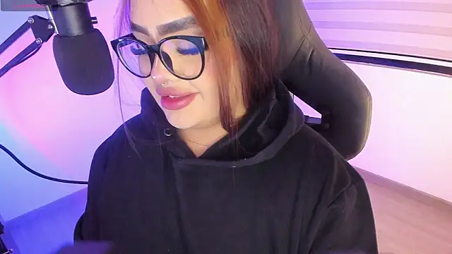 asheryn online show from February 2026 02:53:01 AM