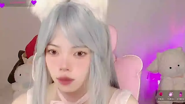 Miyeoonn online show from April 2026 05:42:02 PM