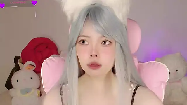 Miyeoonn online show from May 2026 09:09:02 PM