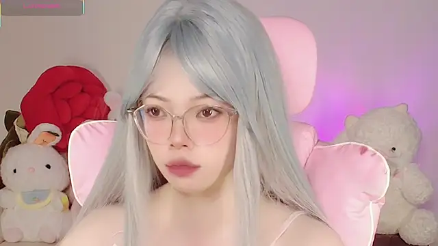Miyeoonn online show from April 2026 06:03:02 AM