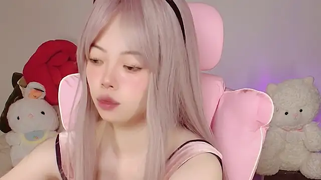 Miyeoonn online show from May 2026 06:31:02 PM