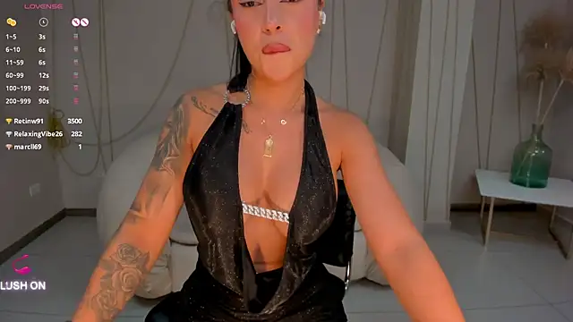 ChloeManson online show from February 2025 02:23:01 PM