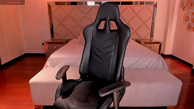 ChloeManson online show from March 2025 09:37:01 PM