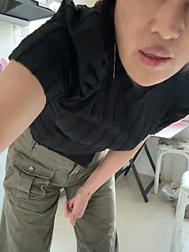 luckybaby666999 online show from April 2026 05:36:01 AM