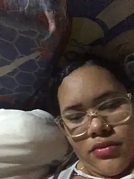 modeloxtz online show from February 2026 02:02:01 PM