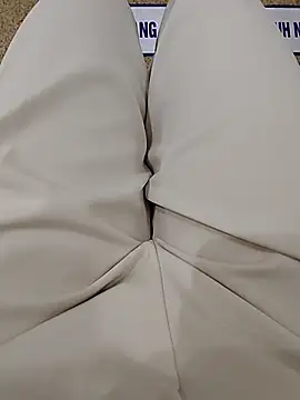 Baby-Linh online show from February 2026 05:31:01 AM