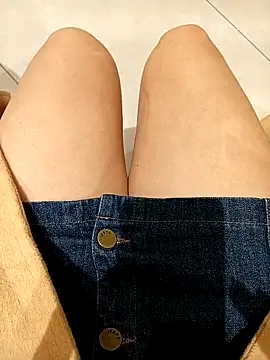 Baby-Linh online show from February 2026 04:22:02 AM