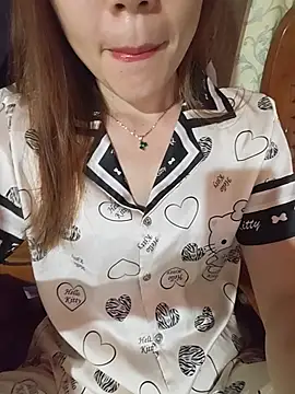 Baby-Linh online show from June 2026 06:52:02 AM