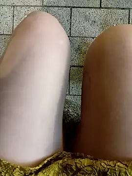 Baby-Linh online show from December 2025 01:55:01 PM