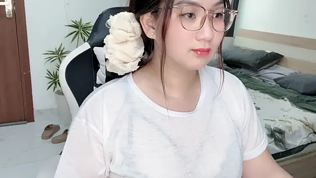 Snapshot of Ni-Ni_2K chatting on July 2026 06:53:02 AM Ni-Ni 2K online show from July 2026 06:53:02 AM