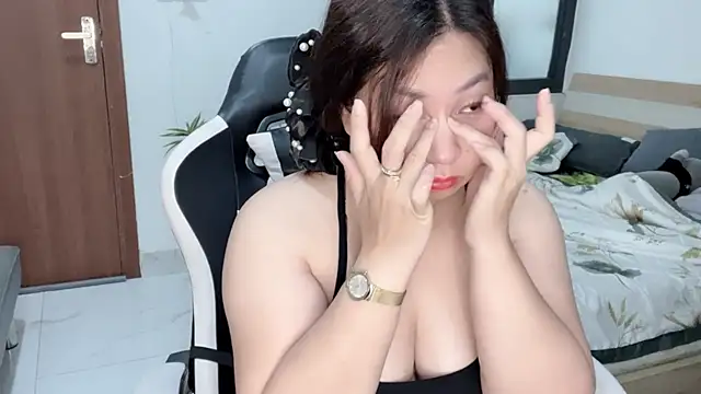 Snapshot of Ni-Ni_2K chatting on July 2026 12:22:01 AM Ni-Ni 2K online show from July 2026 12:22:01 AM