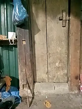 Snapshot of sary-hot2x chatting on December 2025 11:14:02 AM sary-hot2x online show from December 2025 11:14:02 AM