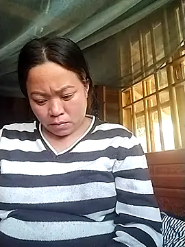 Snapshot of AlilaK2 chatting on February 2026 02:44:02 AM AlilaK2 online show from February 2026 02:44:02 AM