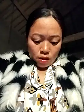 Snapshot of AlilaK2 chatting on December 2025 01:37:02 PM AlilaK2 online show from December 2025 01:37:02 PM