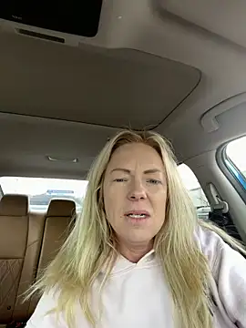 sinfulsara online show from February 2026 03:44:01 PM