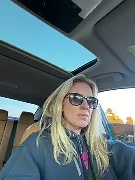 sinfulsara online show from February 2026 10:43:01 PM