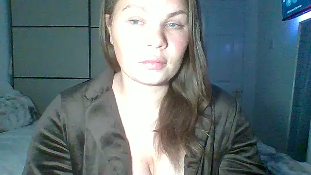 GEMMARMALADE online show from May 2026 07:28:02 PM