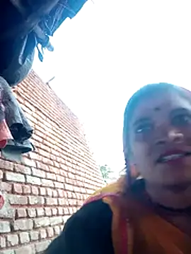 Jyoti sharma0 online show from December 2025 11:42:02 AM