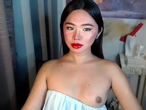 Snapshot of voganmarie chatting on June 2026 05:57:01 AM voganmarie online show from June 2026 05:57:01 AM