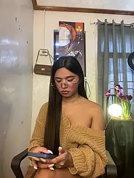 voganmarie online show from April 2026 01:01:01 AM