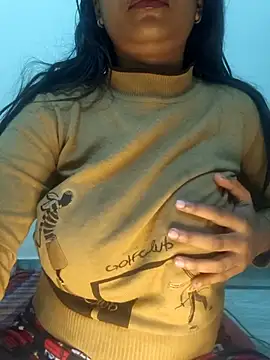 Hotty Tulip online show from March 2026 02:33:02 AM