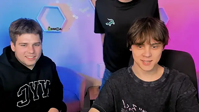 Snapshot of michael_strong_ chatting on December 2025 01:43:02 PM michael strong online show from December 2025 01:43:02 PM