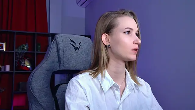 Megan Rodgers online show from April 2026 05:26:01 PM