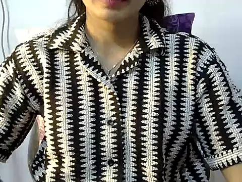 Shab M online show from March 2026 03:19:02 PM